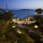 Lägenhetshotell George's Paros