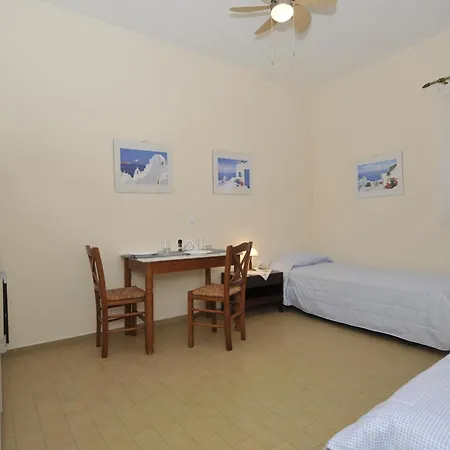 George's Paros Aparthotel