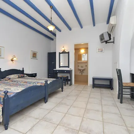 아파트호텔 George's Paros