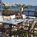George's Paros 3*