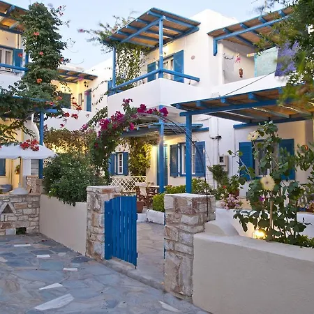 Lägenhetshotell George's Paros Alikí