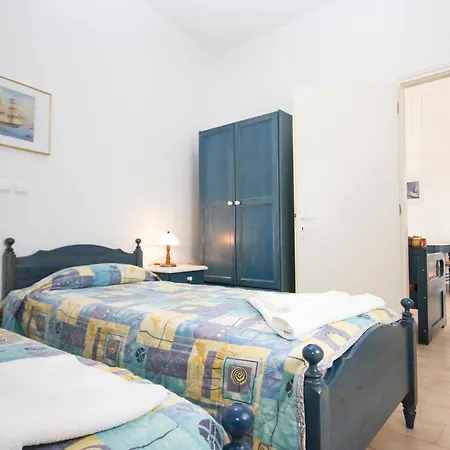 Lägenhetshotell George's Paros Alikí