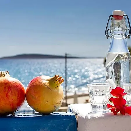 Aparthotel George's Paros