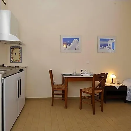 Aparthotel George's Paros