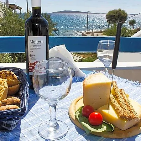 George's Paros 4*