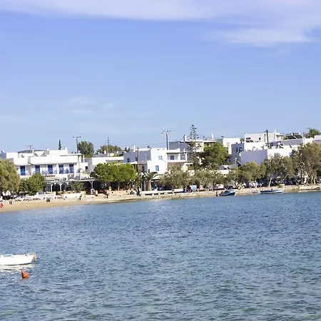 George's Paros Lägenhetshotell 4*
