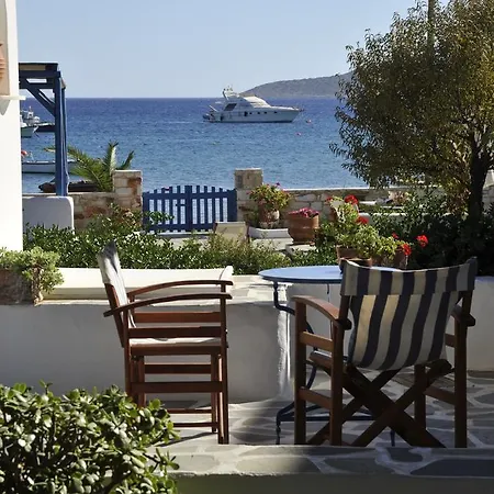 George's Paros 3* Alikí