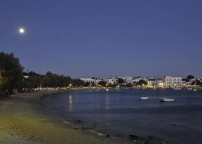 George's Paros Alikí