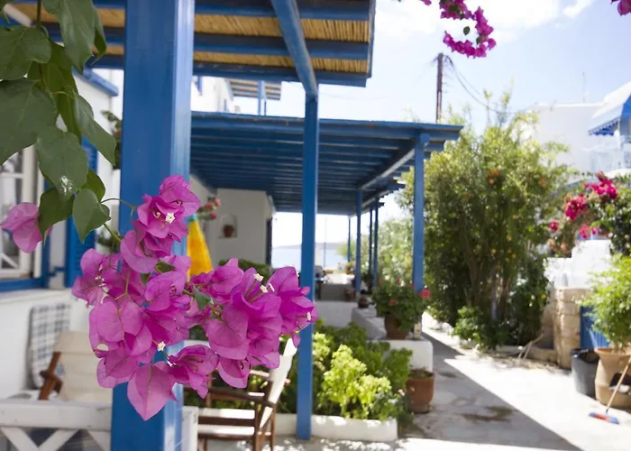 George's Paros Apartmanhotel Alikí